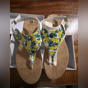 White Mountain Lemon and Blue Floral Sandals